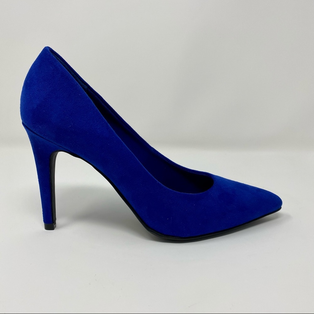 NWOT Christian Siriano Electric Blue Heels 5.5